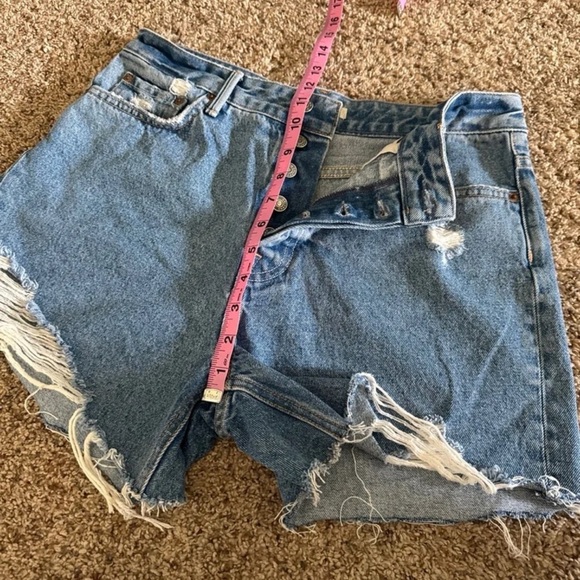 GRLFRND One Last Song Jourdan Distressed Cutoff Denim Shorts 
size 27 - Picture 10 of 12